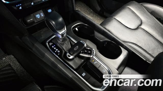 Hyundai Santa Fe TM Premium, 2019 9