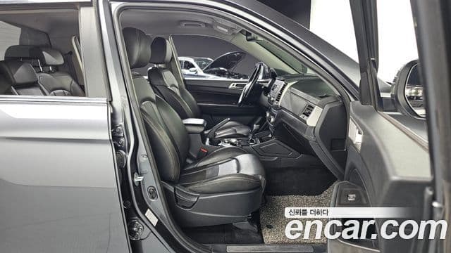 KG모빌리티(SsangYong) Rexton Sport Adventure, 2019 12