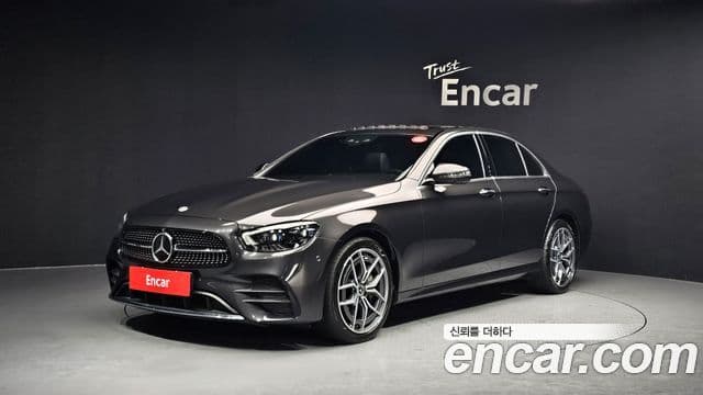 Mercedes-Benz E-класс W213 AMG Line, 2022 1