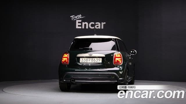 Mini Cooper 3세대, 2023 4