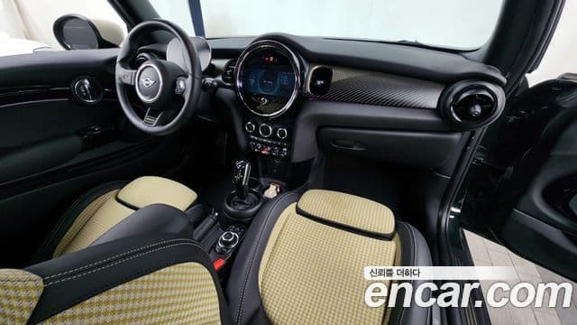 Mini Cooper 3세대, 2023 7