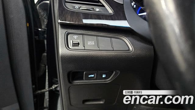 Hyundai Grandeur HG Modern, 2015 14