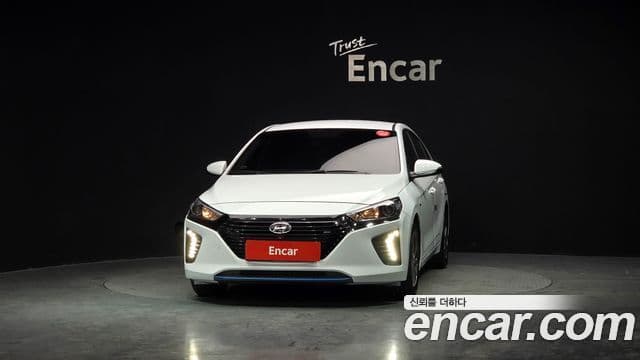 Hyundai Ioniq гибрид Plus, 2017 3