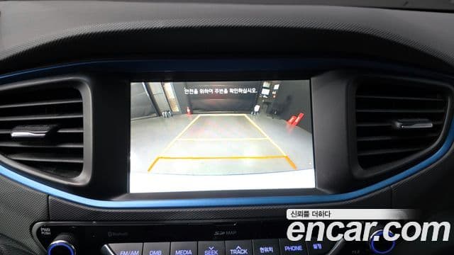 Hyundai Ioniq гибрид Plus, 2017 16