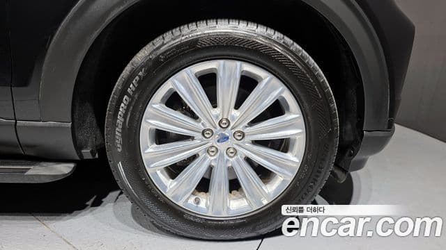 Ford Explorer 6세대, 2021 все фото