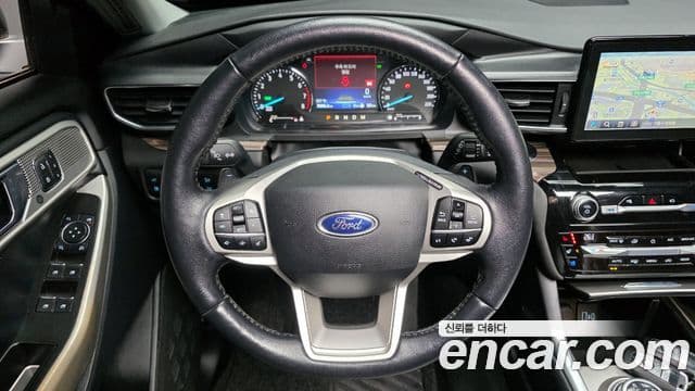 Ford Explorer 6세대, 2021 14
