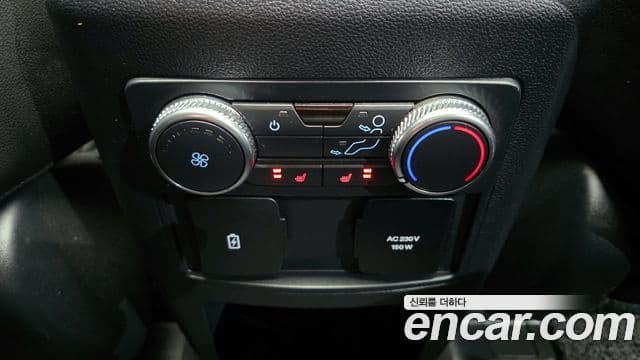 Ford Explorer 6세대, 2021 18