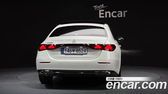 Mercedes-Benz E-класс W214 Avantgarde, 2025 4