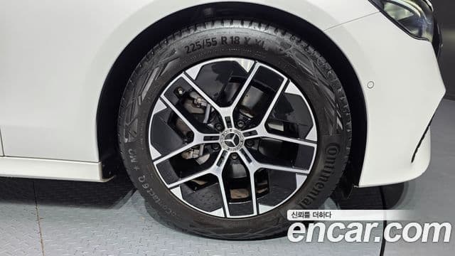 Mercedes-Benz E-класс W214 Avantgarde, 2025 все фото