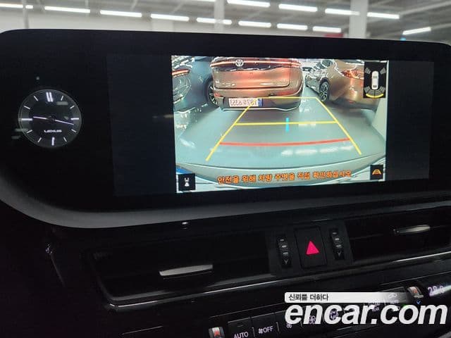 Lexus ES300h 7세대 Luxury Plus, 2023 15