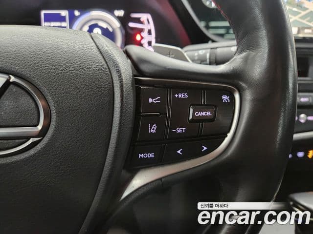 Lexus ES300h 7세대 Luxury Plus, 2023 18