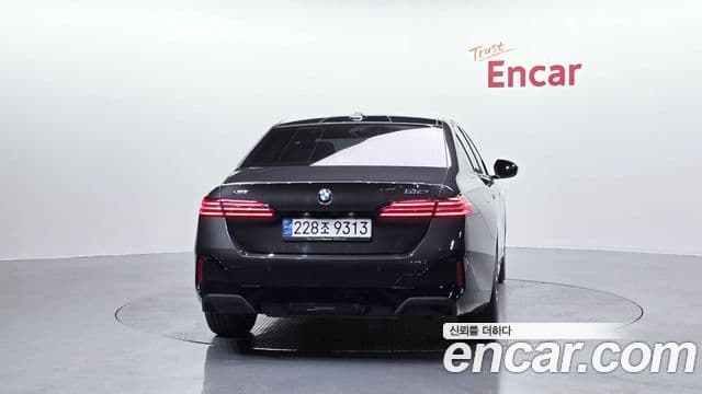 BMW 5시리즈 (G60) 520i M Sport, 2024 4