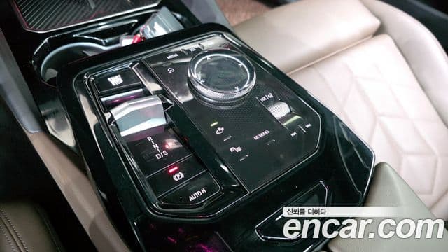 BMW 5시리즈 (G60) 520i M Sport, 2024 9