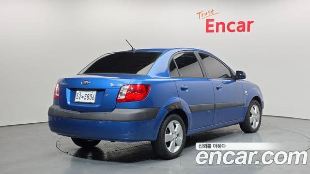 Kia Pride(новый кузов / новое поколение) 4DR 1.6 CVVT SLX, 2007 2