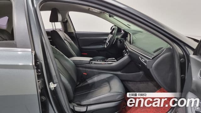 Hyundai Sonata (DN8) Modern, 2020 10