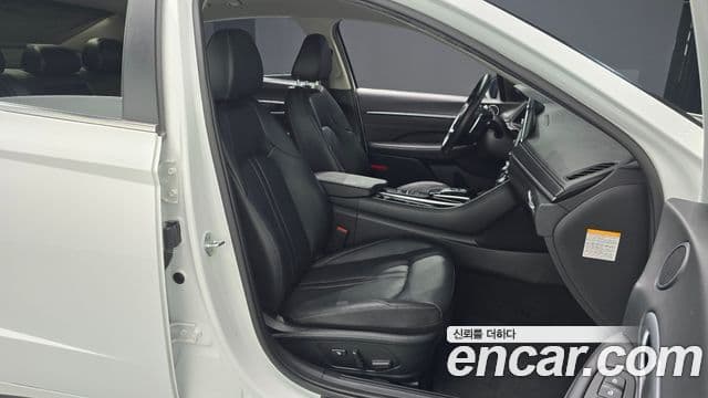 Hyundai Sonata гибрид (DN8) Premium Plus, 2022 10