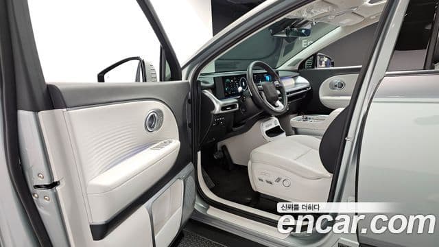 Hyundai IONIQ 9 7인승 Prestige, 2025 11