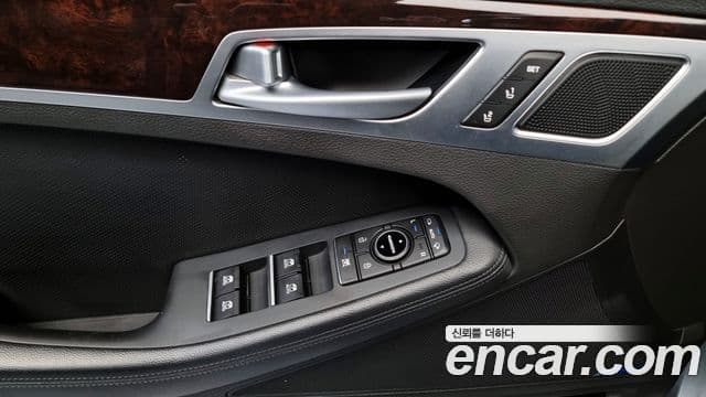 Hyundai Genesis DH Premium, 2015 18