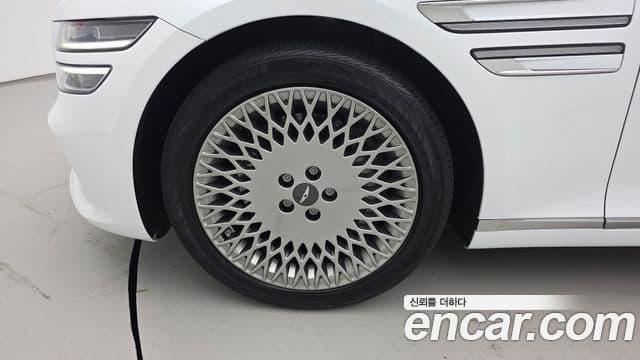 Genesis G80 (RG3) бензин 2.5 турбо AWD, 2024 все фото