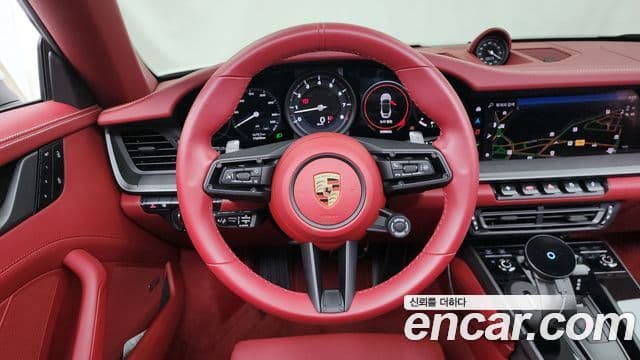Porsche 911 (992) Carrera кабриолет, 2024 13