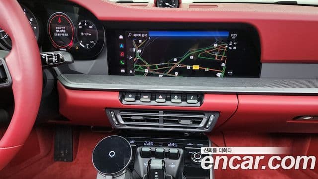 Porsche 911 (992) Carrera кабриолет, 2024 14