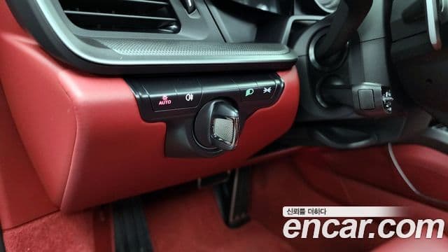 Porsche 911 (992) Carrera кабриолет, 2024 16