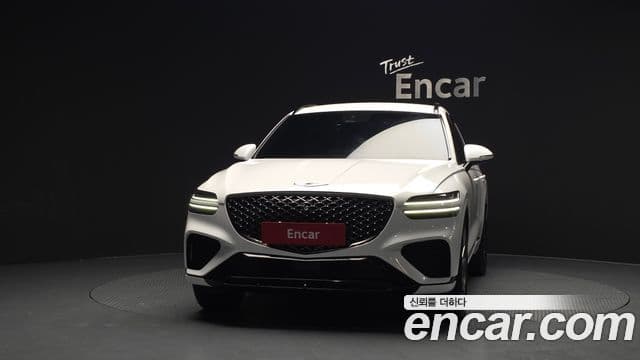 Genesis GV70, 2023 3