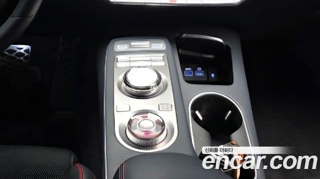 Genesis GV70, 2023 9