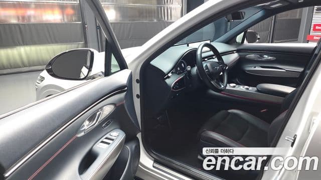 Genesis GV70, 2023 10