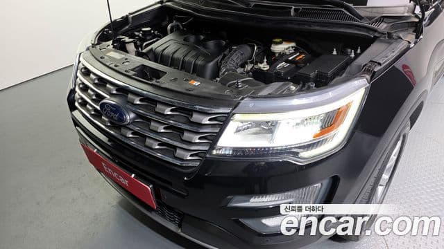 Ford Explorer 5세대, 2017 6