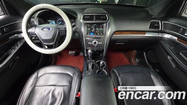 Ford Explorer 5세대, 2017 7