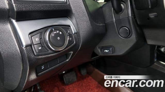 Ford Explorer 5세대, 2017 11