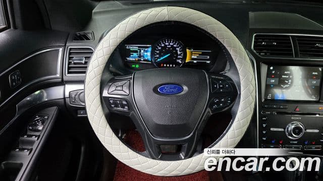 Ford Explorer 5세대, 2017 17