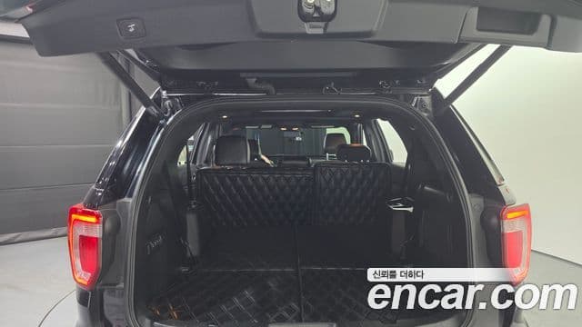 Ford Explorer 5세대, 2017 18