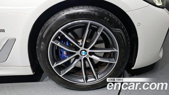 BMW 5시리즈 (G30) 520i M Sport, 2023 все фото
