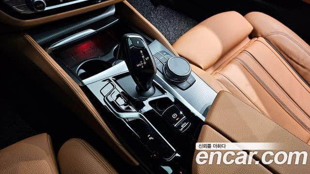 BMW 5시리즈 (G30) 520i M Sport, 2023 9