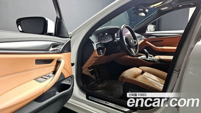 BMW 5시리즈 (G30) 520i M Sport, 2023 12