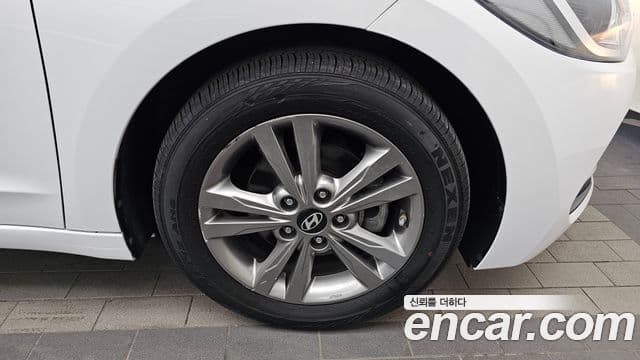 Hyundai Avante AD Modern, 2017 все фото