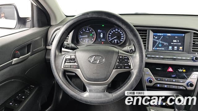 Hyundai Avante AD Modern, 2017 13