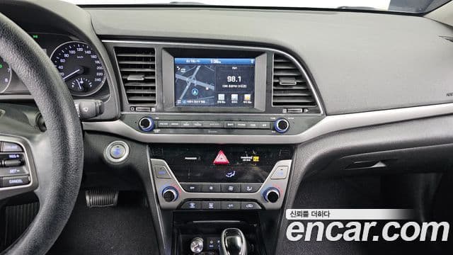 Hyundai Avante AD Modern, 2017 14