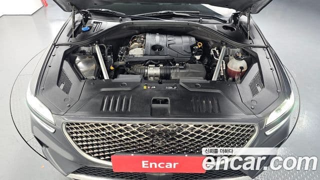 Genesis GV70, 2021 8