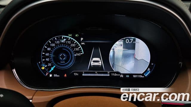 Genesis GV70, 2021 9