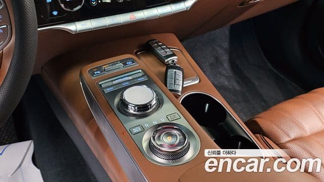 Genesis GV70, 2021 13