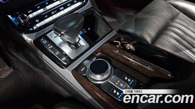 Genesis EQ900 Premium Luxury, 2017 9