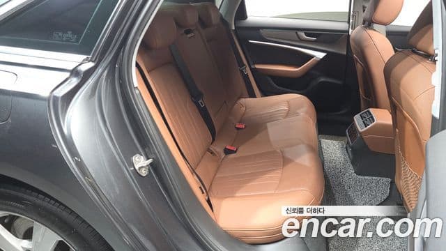 Audi A6 (C8), 2021 11