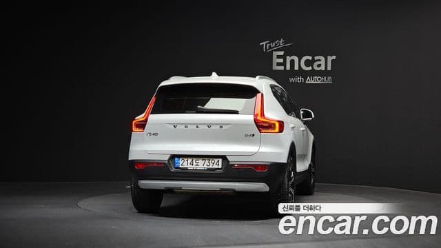 Volvo XC40 B4 Inscription, 2022 4