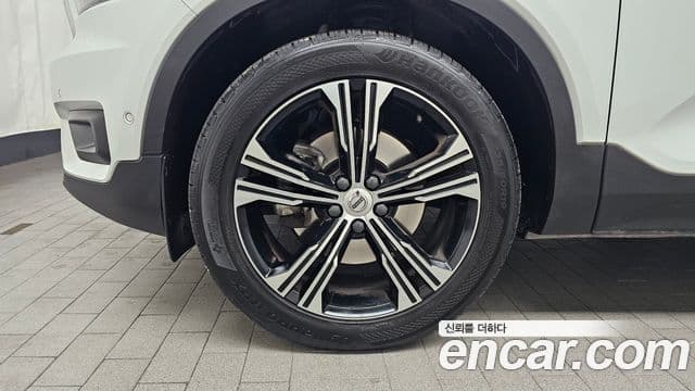 Volvo XC40 B4 Inscription, 2022 все фото