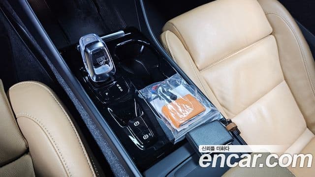 Volvo XC40 B4 Inscription, 2022 9