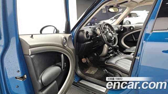 Mini Cooper Countryman 1세대, 2011 11