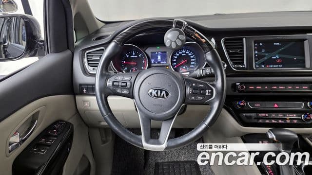 Kia The / новый New Carnival Prestige, 2020 13